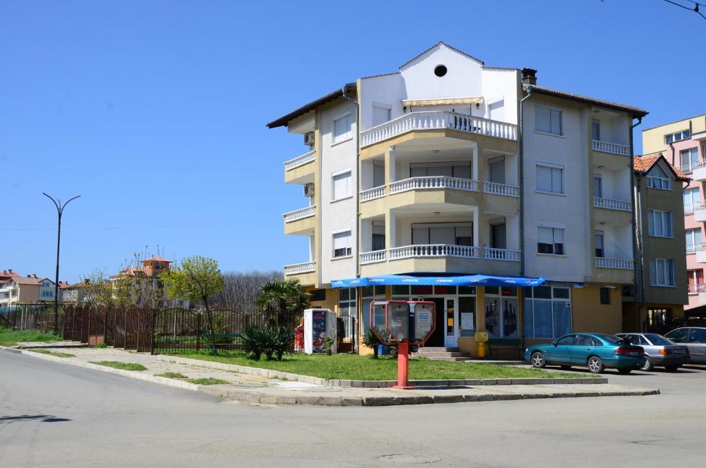 Kirovi House - Guest Rooms Tsarevo Eksteriør billede